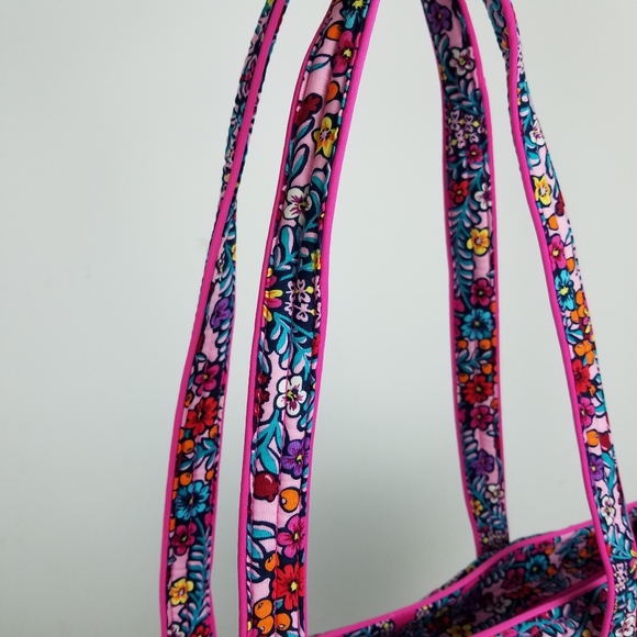 Vera Bradley Iconic Vera Tote Kaleidoscope  NWT - Picture 5 of 8